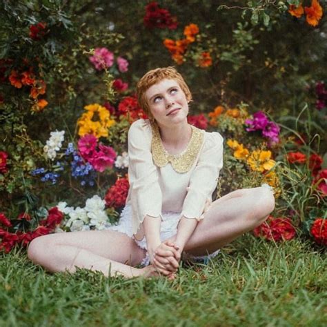 sophia lillis nudes|Sophia Lillis Sexy non Nude (32 Photos)